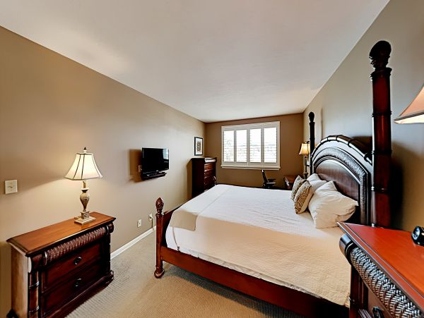 Naples Condo 1009965