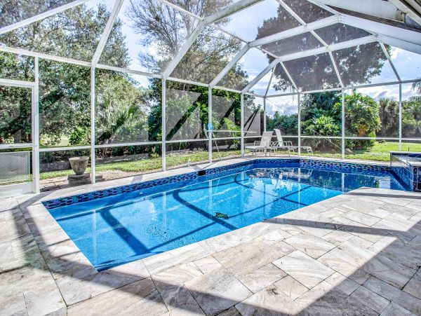 Naples Home 1009966