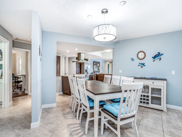 Naples Home 1009966