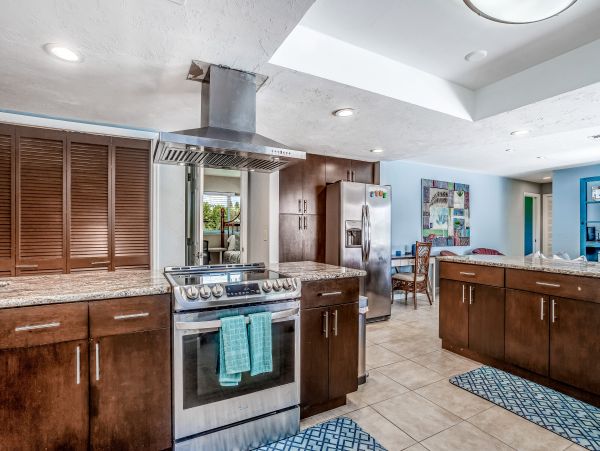 Naples Home 1009966