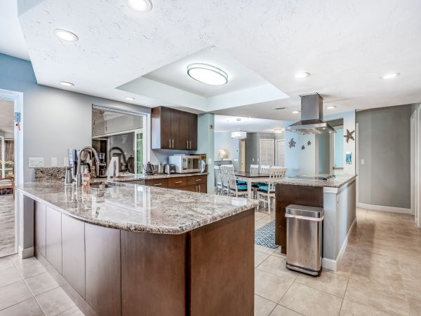Naples Home 1009966