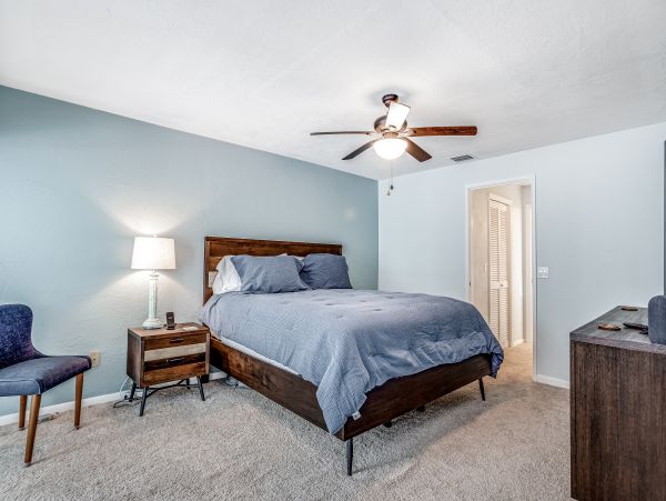 Naples Home 1009966