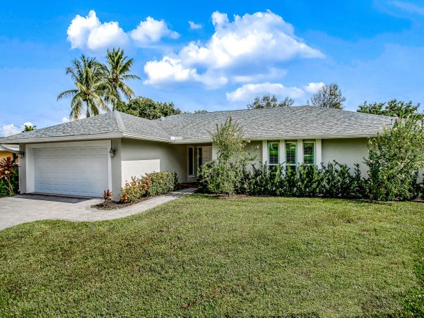 Naples Home 1009966