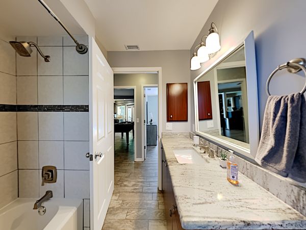 Sarasota Home 1009972