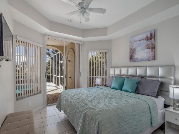 Cape Coral Home 1009975