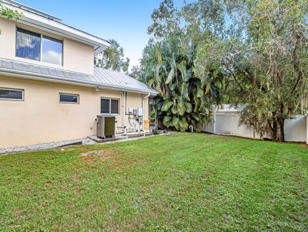 Sarasota Home 1009980