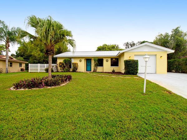 Sarasota Vacation Home Two Bedroom
