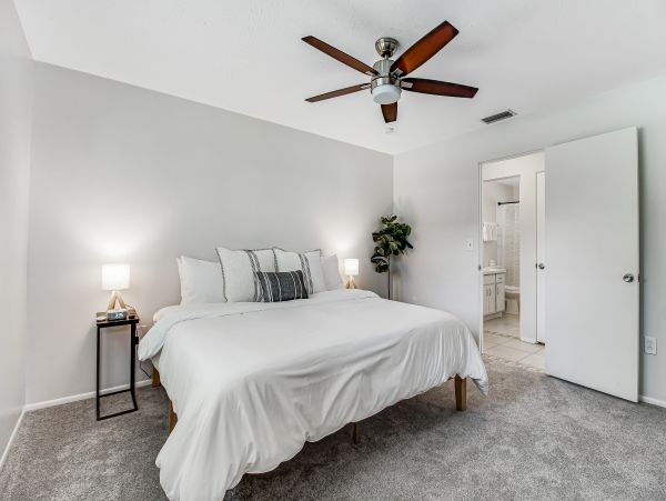 Sarasota Lovely Vacation Residence with 2 Bedrooms