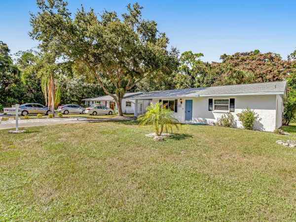Sarasota Lovely Vacation Residence with 2 Bedrooms