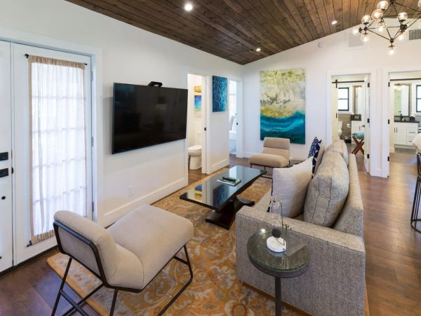 Kihei 10 Bedroom Vacation Villas Walk to Beach Sleeps 28