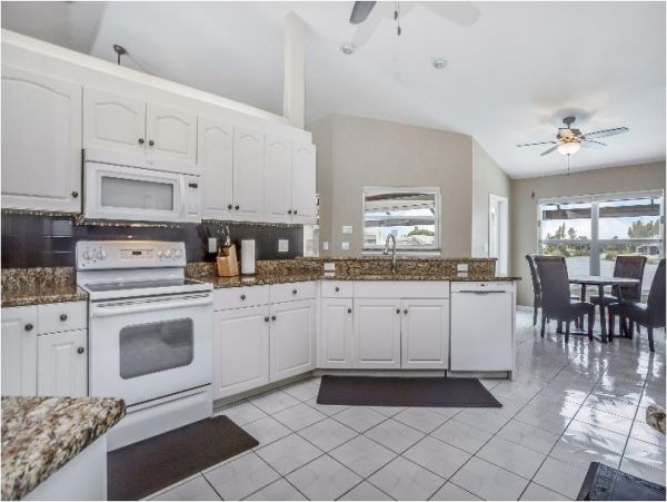 Cape Coral Home 1009990