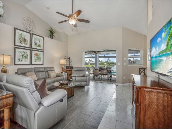 Cape Coral Home 1009990