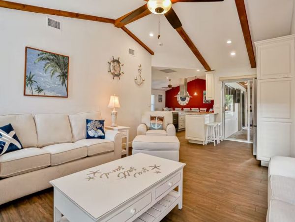Canal-Front Vacation Home with Pool & Dock in Cape Coral