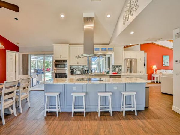 Canal-Front Vacation Home with Pool & Dock in Cape Coral