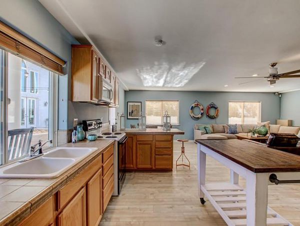 Temecula Vacation Estate 7 Bedroom Sleeps 16 Private Pool