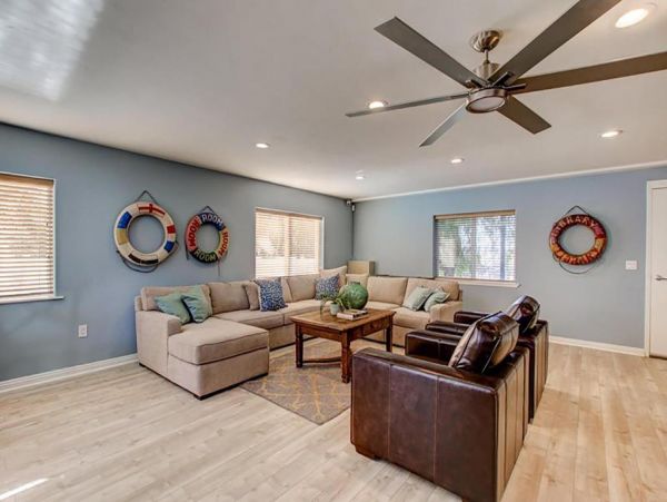 Temecula Vacation Estate 7 Bedroom Sleeps 16 Private Pool