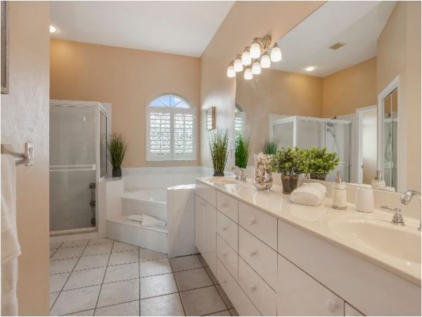 Cape Coral Home 1009998