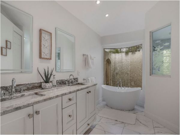 Cape Coral Home 1010010