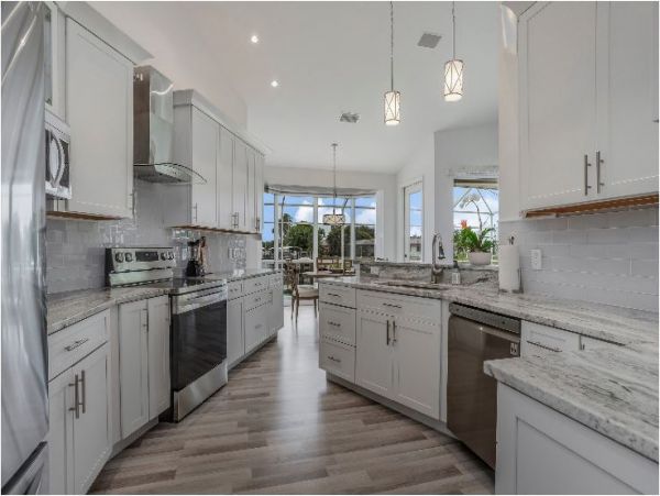 Cape Coral Home 1010010