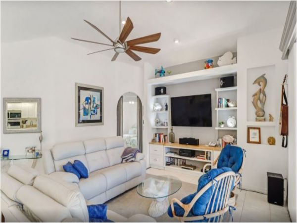 Cape Coral Home 1010017