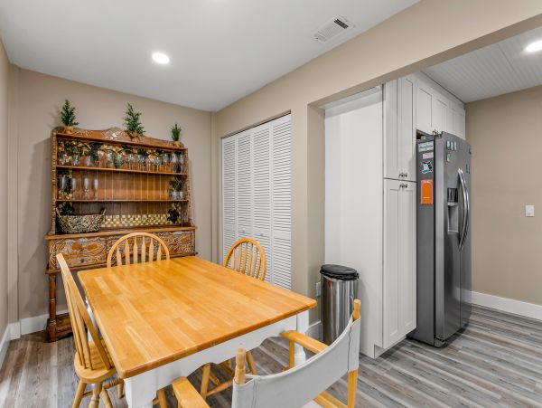 Siesta Key 4 Bedroom Home Private Pool 200 steps to Sand