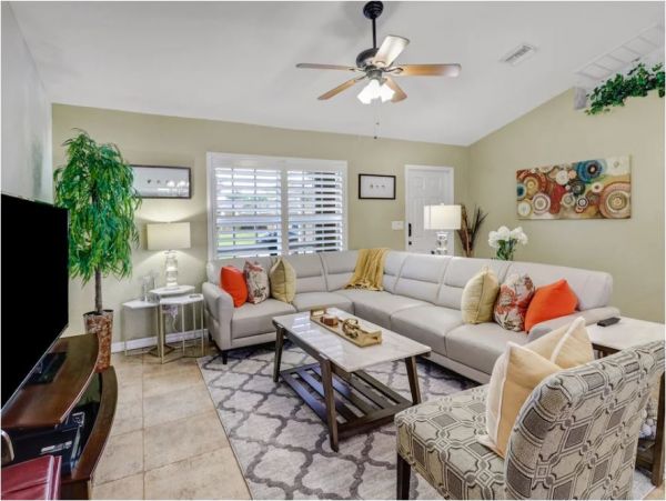 Cape Coral Home 1010023