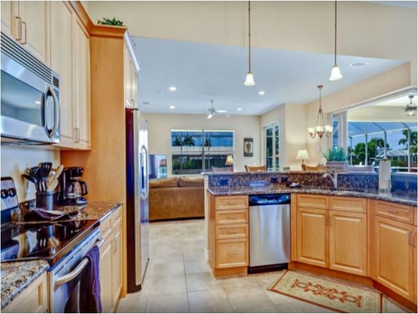 Cape Coral Home 1010026