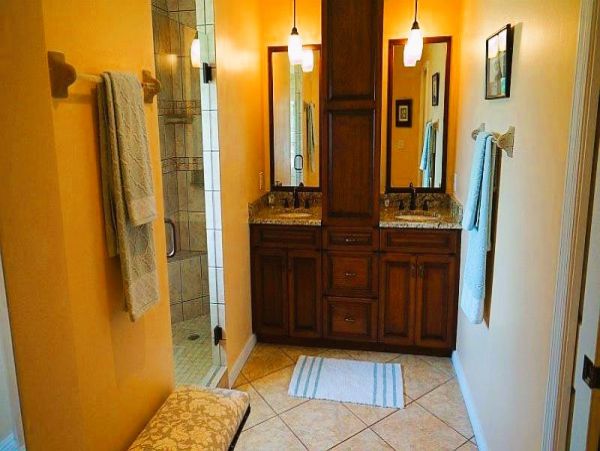 Cape Coral Vacation House with 3 Bedrooms Sleeps 6