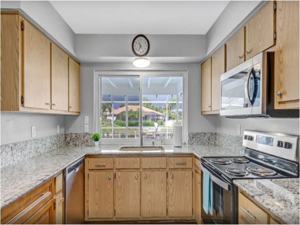 Cape Coral Home 1010033
