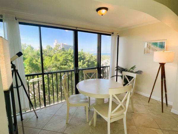 Siesta Key Vacation Condo Three Bedroom