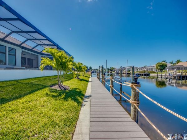 Cape Coral Home 1010045