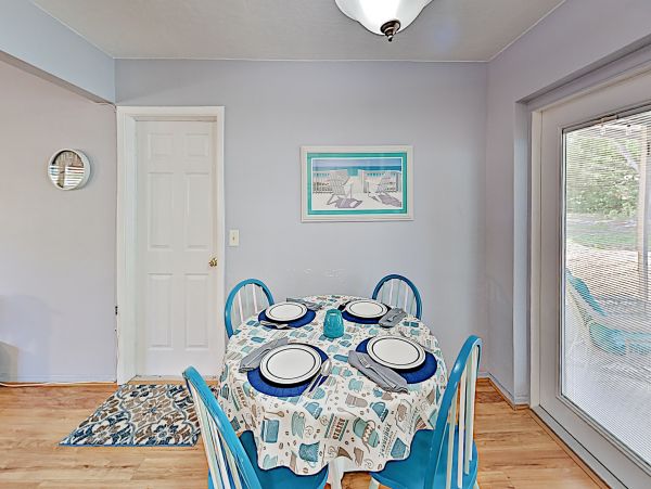 Lovely 2 Bedroom Vacation Rental in Clearwater