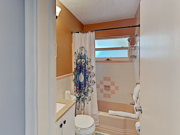 Lovely 2 Bedroom Vacation Rental in Clearwater