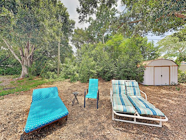 Lovely 2 Bedroom Vacation Rental in Clearwater
