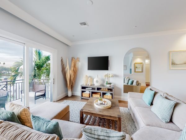 Spectaclar 3 bedroom on the Water