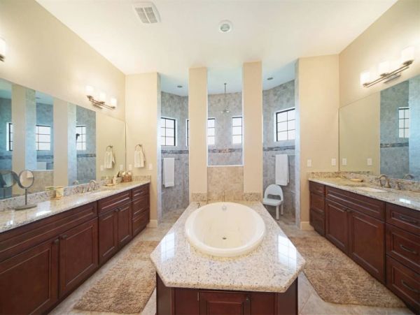 Discover Cape Coral Vacation Rental with 3 Bedroom