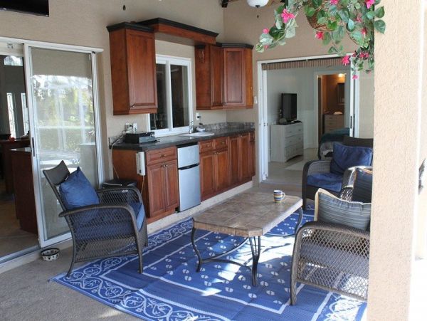 Canal-front Three Bedroom Pool Vacation Home in Cape Coral