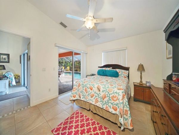 Cape Coral Home 1010070