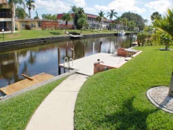 Cape Coral Home 1010070