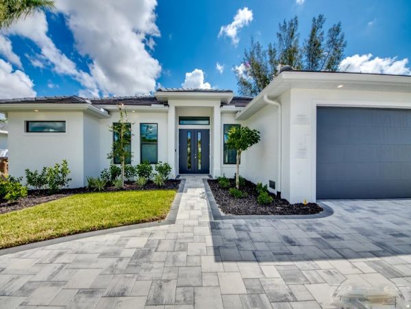 Cape Coral Home 1010074