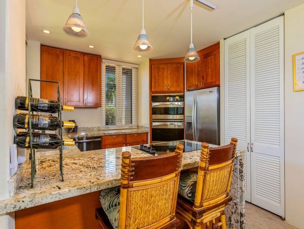 Wailea 2 Bedroom Vacation Condo with Pool and Close to Beach