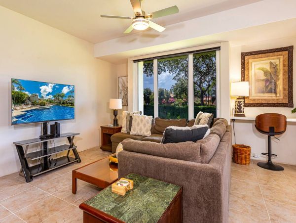 Wailea 2 Bedroom Vacation Condo with Pool and Close to Beach