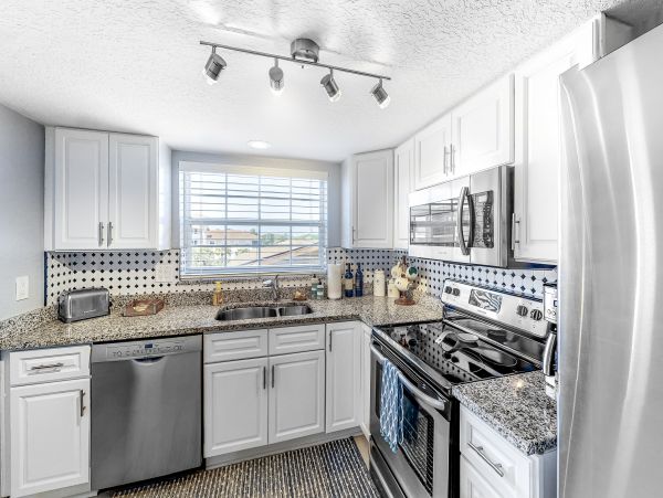 Indian Rocks Indian Shores Home 1010085