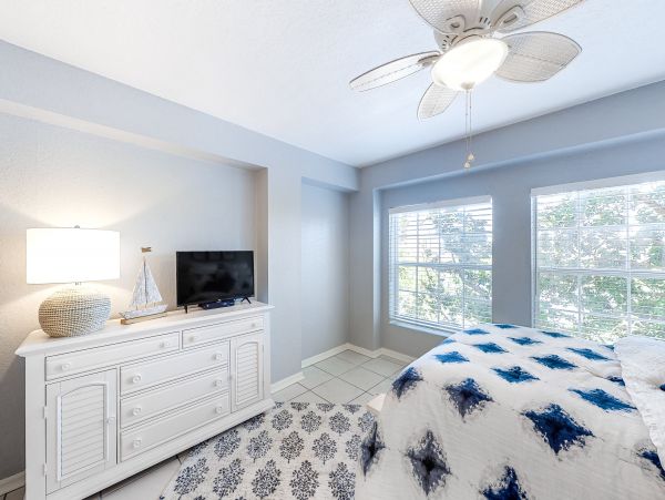 Indian Rocks Indian Shores Home 1010085