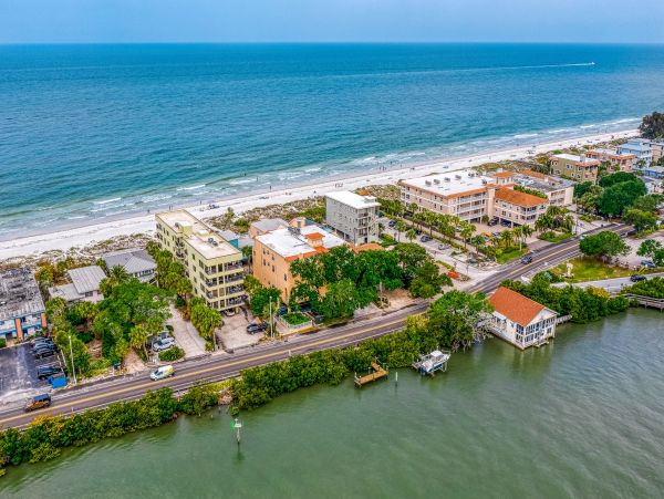 Indian Rocks Indian Shores Home 1010085