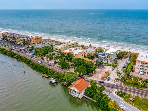 Indian Rocks Indian Shores Home 1010085