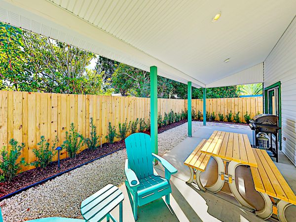 Indian Rocks Indian Shores Home 1010089