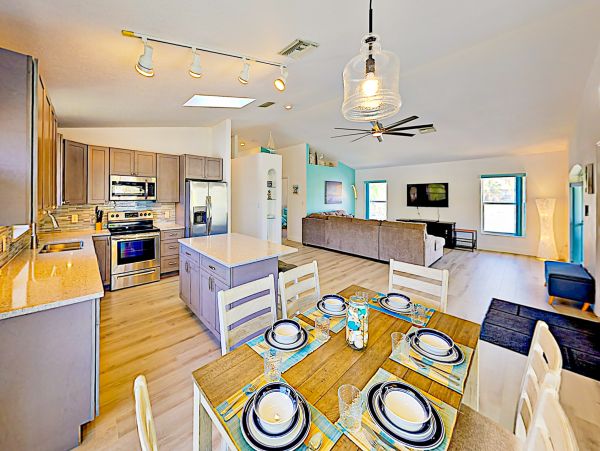 Indian Rocks Indian Shores Home 1010089