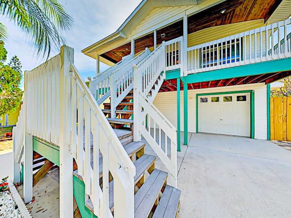 Indian Rocks Indian Shores Home 1010089