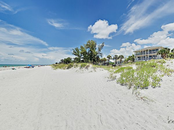 Indian Shores Ai Condo 1010090